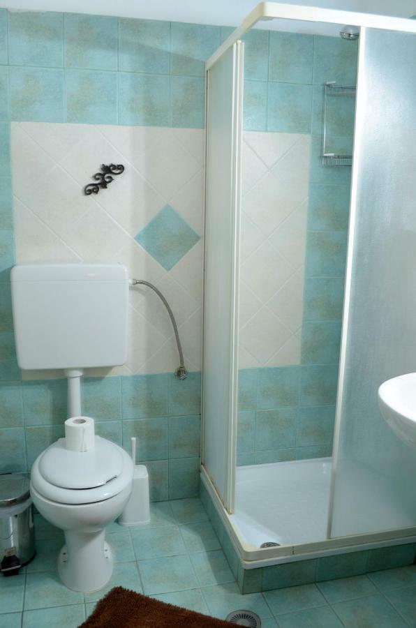 Galini Apartamento Káto Loutrákion Exterior foto