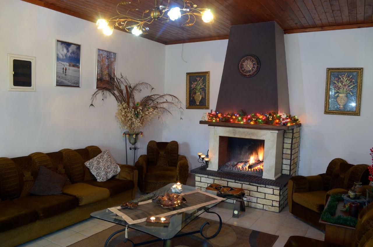 Galini Apartamento Káto Loutrákion Exterior foto