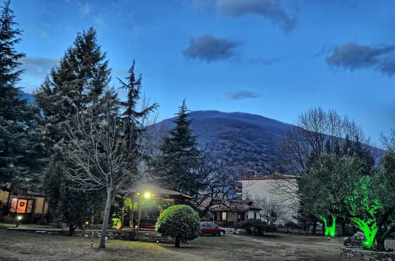 Galini Apartamento Káto Loutrákion Exterior foto